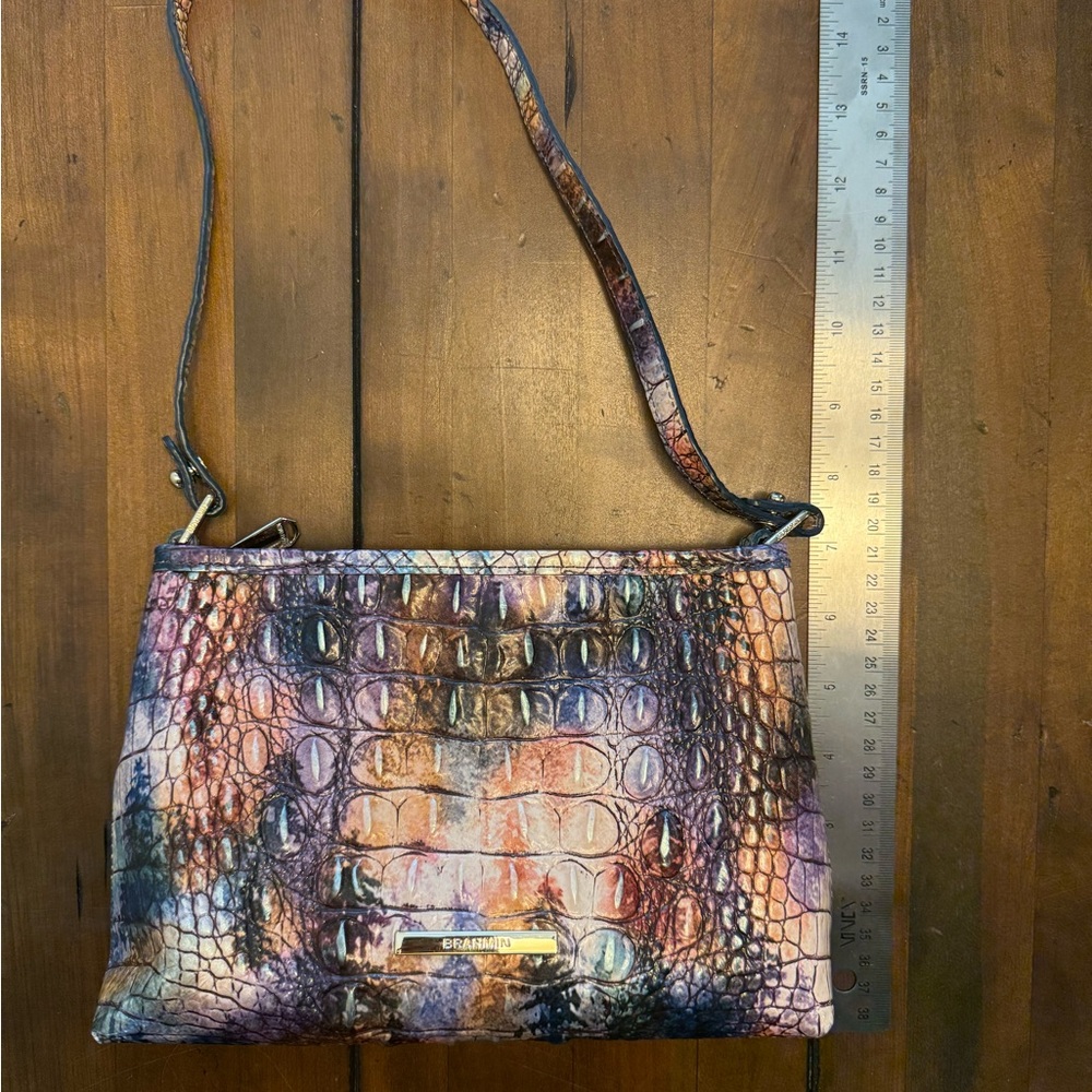 Brahmin Clutch in Parrish Melbourne • Embossed Leather - Picture 4 of 7